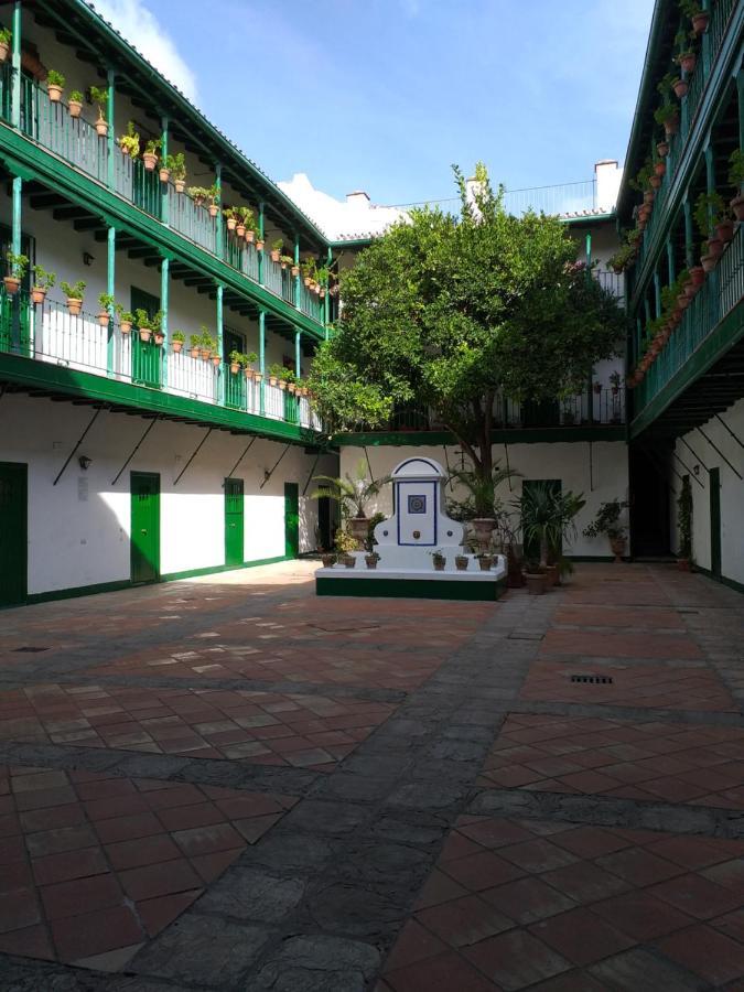 La Puerta Verde De Las Setas De Sevilla Bagian luar foto